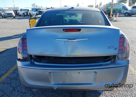 2014 Chrysler 300 300S из США, поврежденный, VIN 2C3CCABG9EH261011